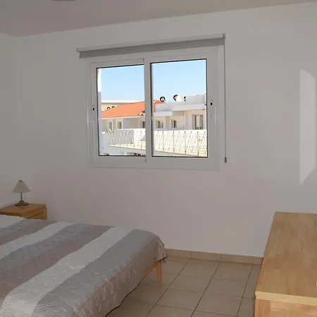 Διαμέρισμα Varapt56 2 Bedroom With Pool Παραλίμνι